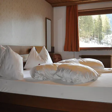 Tyrol 3*