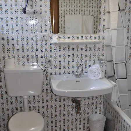 Hotel Tyrol 3*
